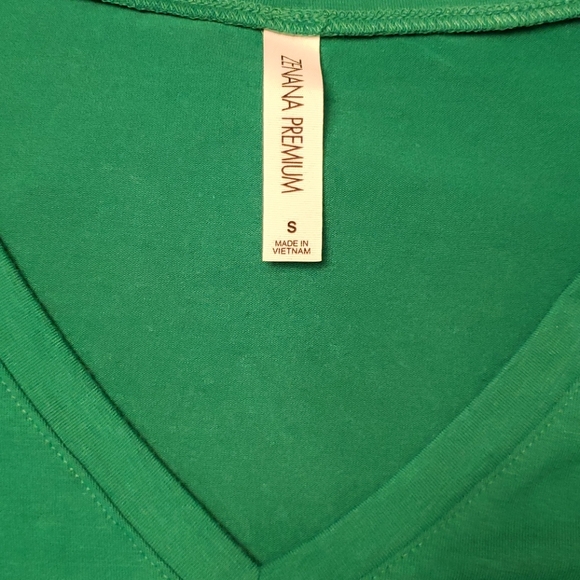 Brand new oversized rolled cuff tops - Picture 6 of 8